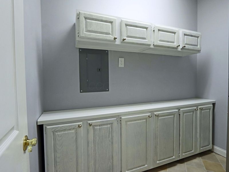 2245 Riverside Drive, Unit 309, Columbus, OH 43221 Photo 23