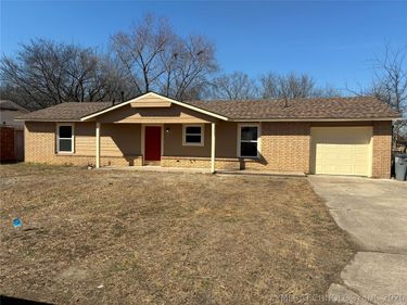 519 Park Street, Wagoner, OK 74467
