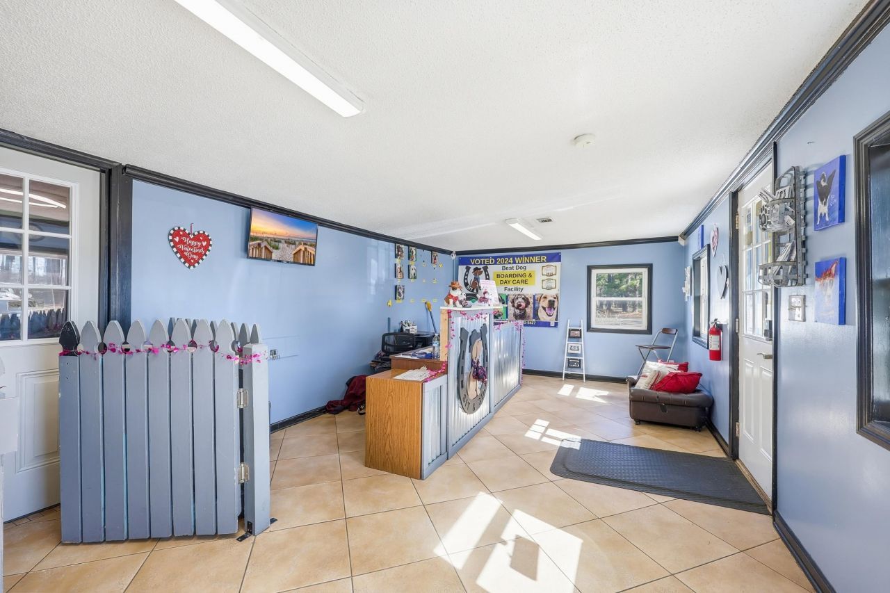 3054 Forestbrook Rd.  Photo 11