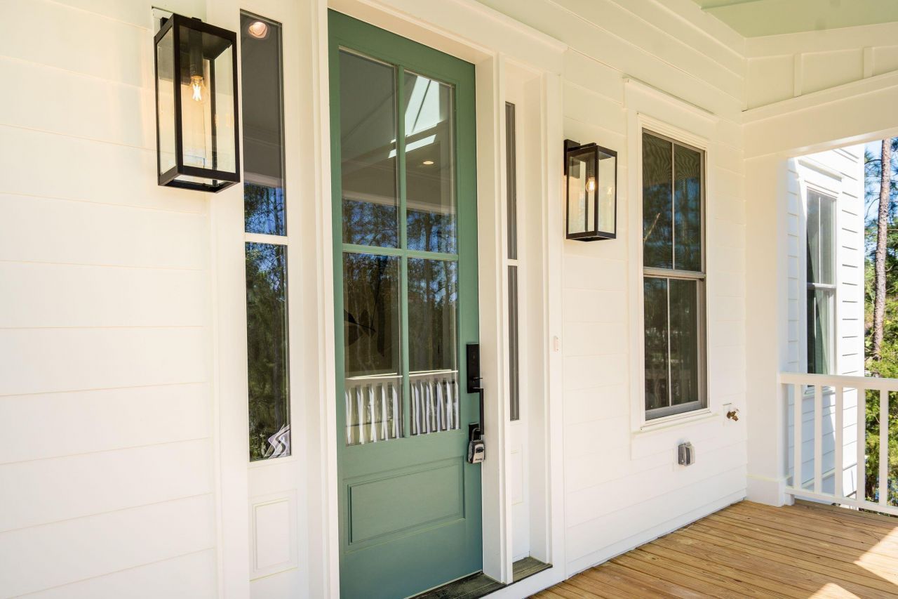 2265 Beckenham Drive Photo 10