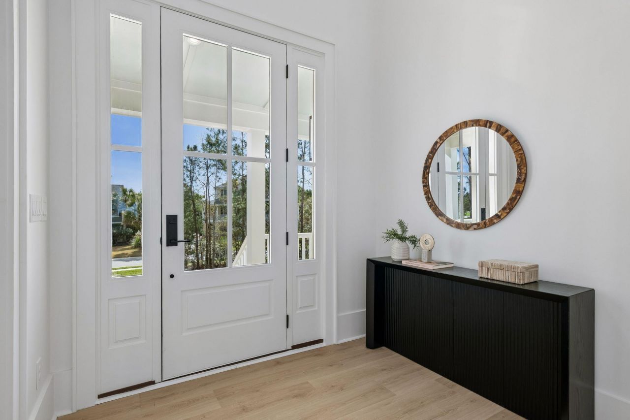 2265 Beckenham Drive Photo 12