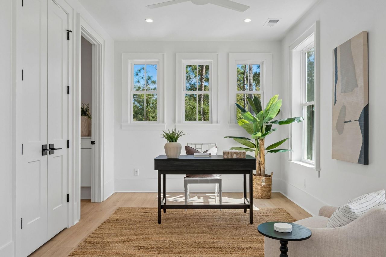 2265 Beckenham Drive Photo 13