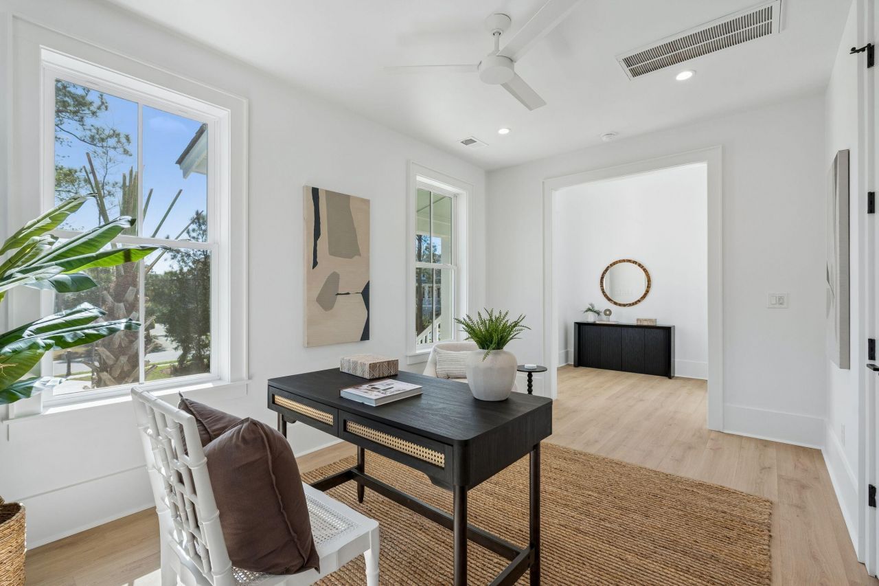 2265 Beckenham Drive Photo 15