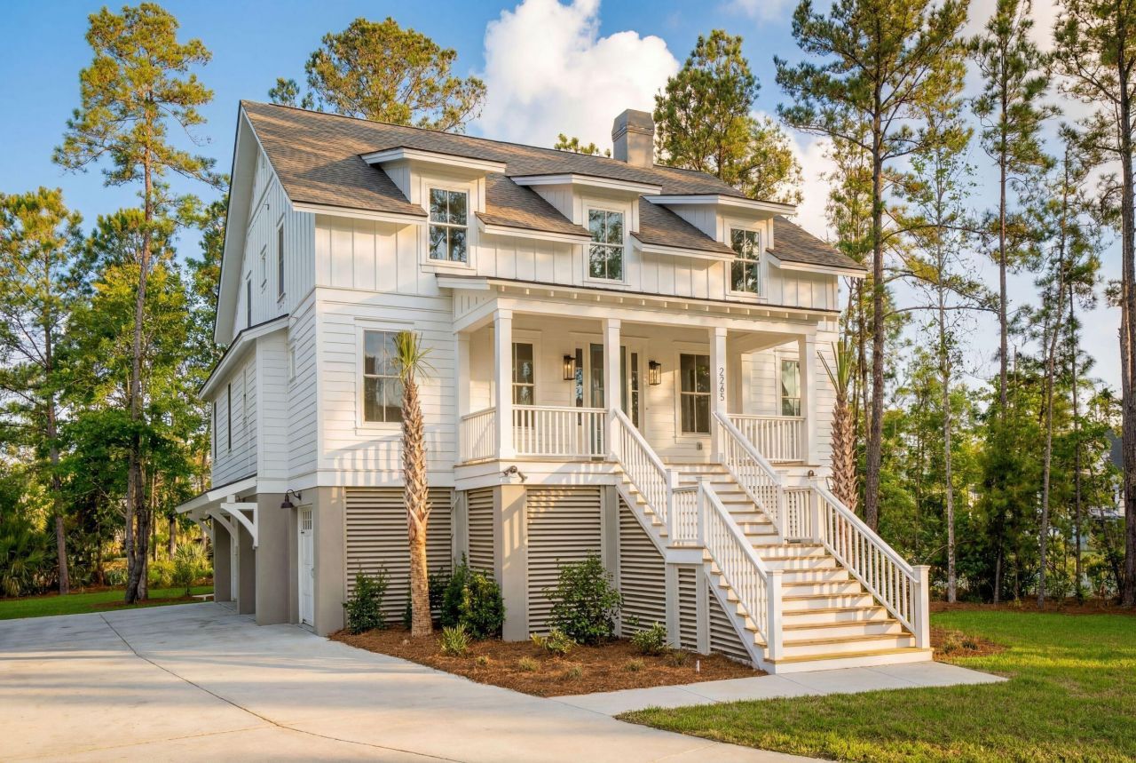 2265 Beckenham Drive Photo 4