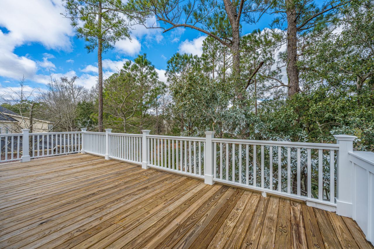 2265 Beckenham Drive Photo 40