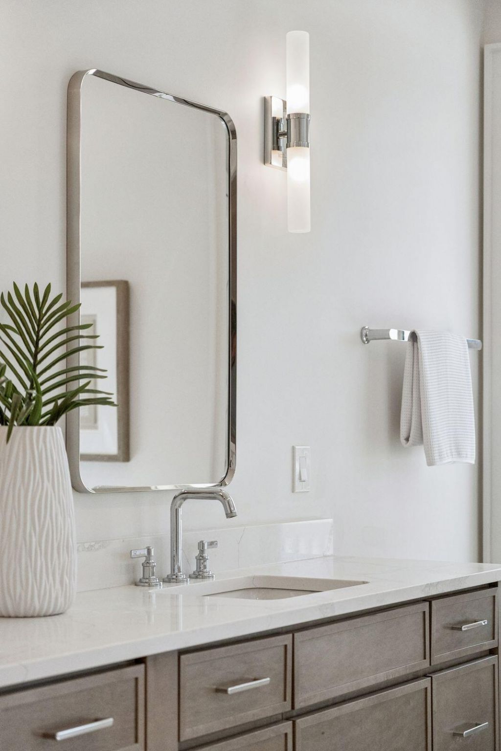 2265 Beckenham Drive Photo 42