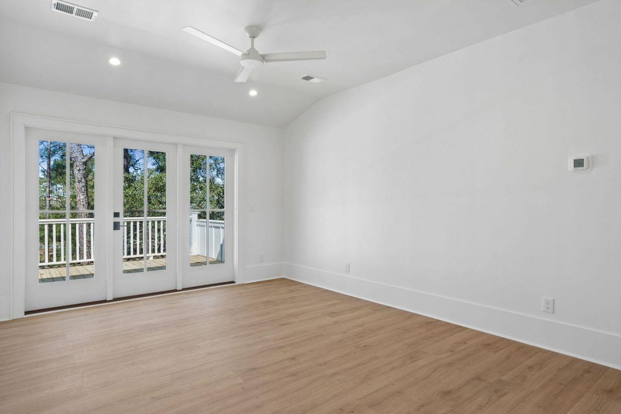 2265 Beckenham Drive Photo 46