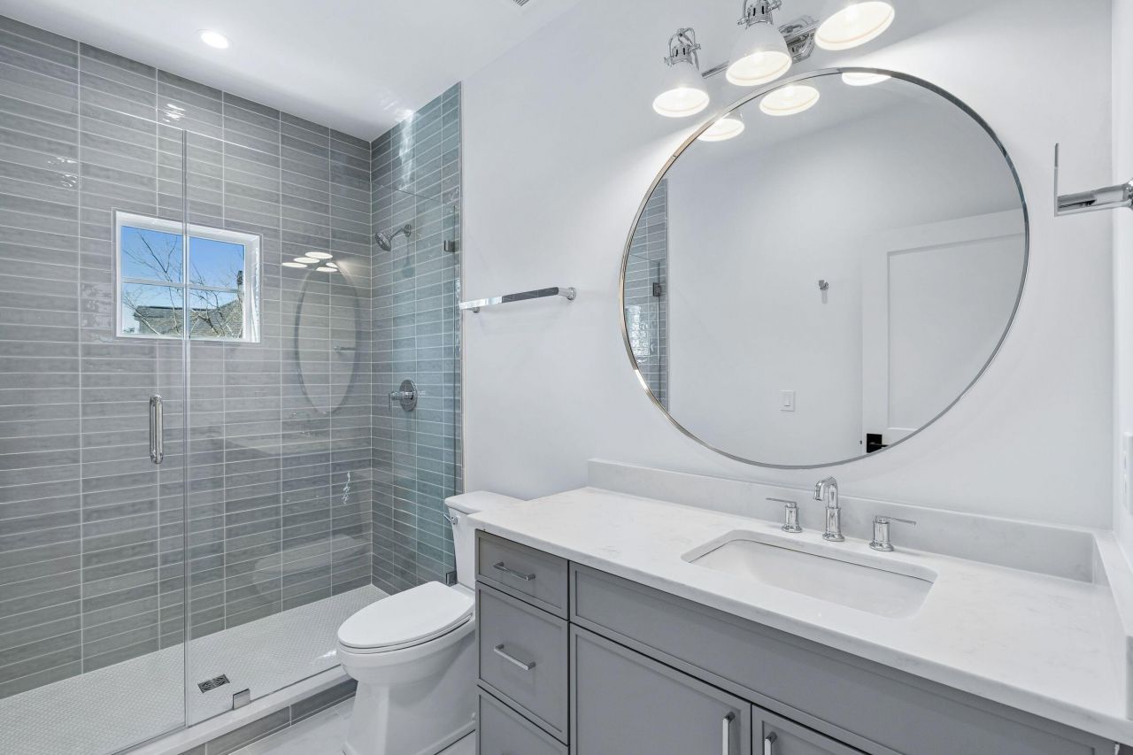 2265 Beckenham Drive Photo 52