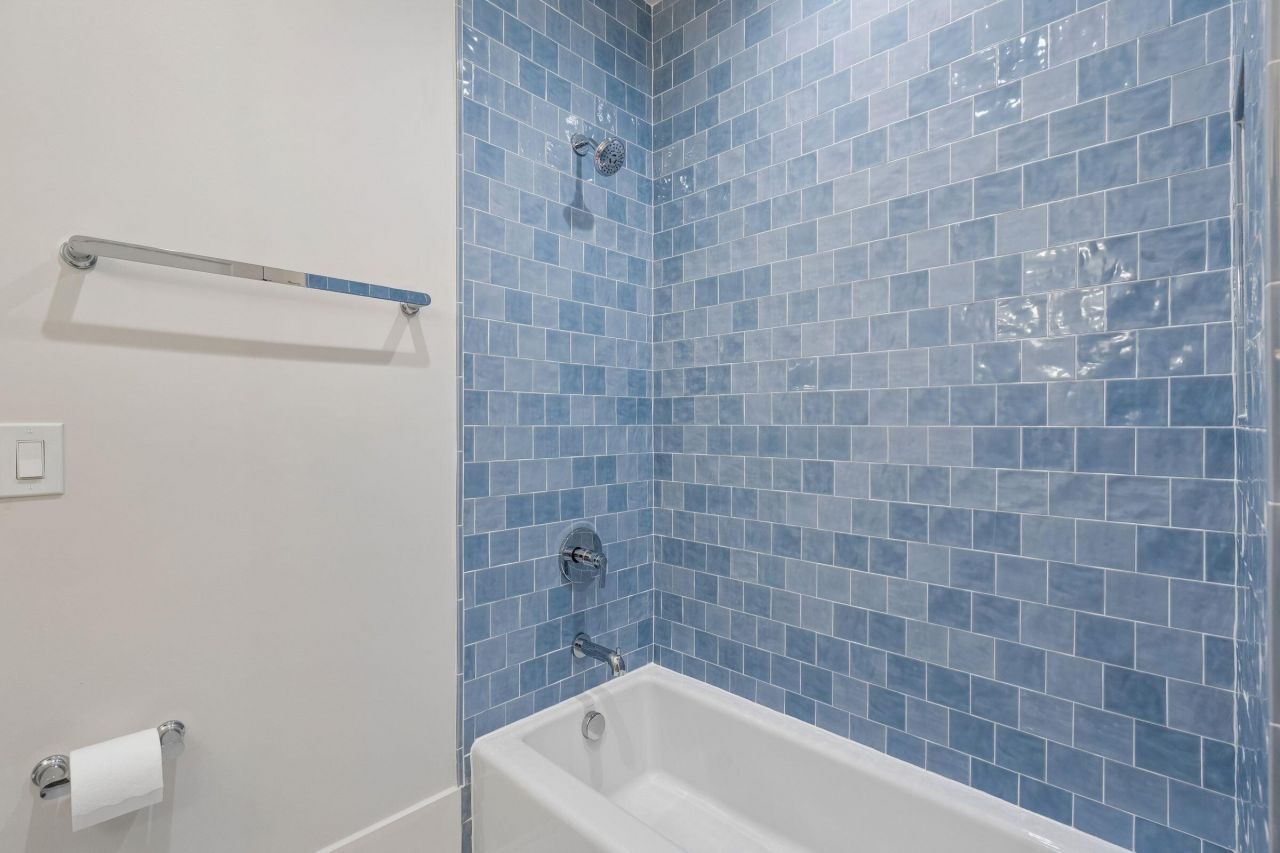 2265 Beckenham Drive Photo 58