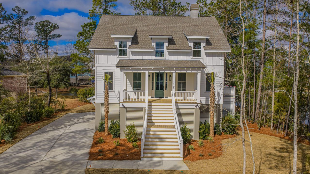 2265 Beckenham Drive Photo 59