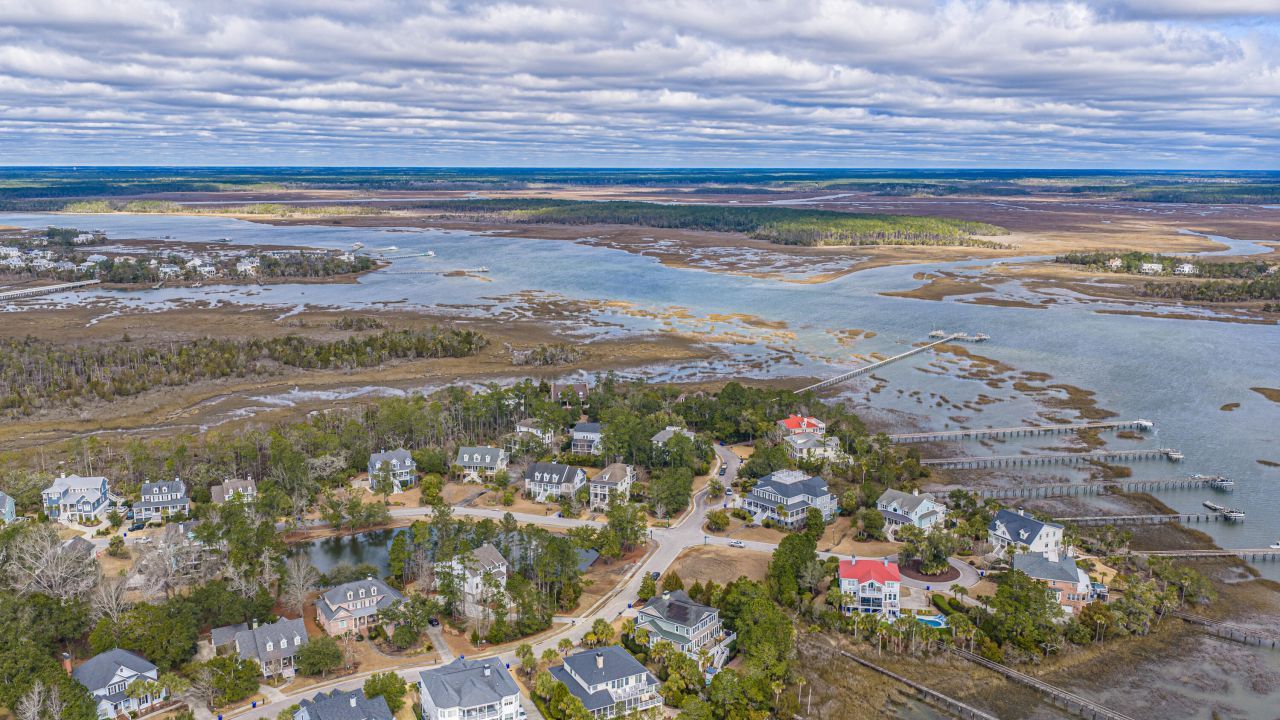 2265 Beckenham Drive Photo 63