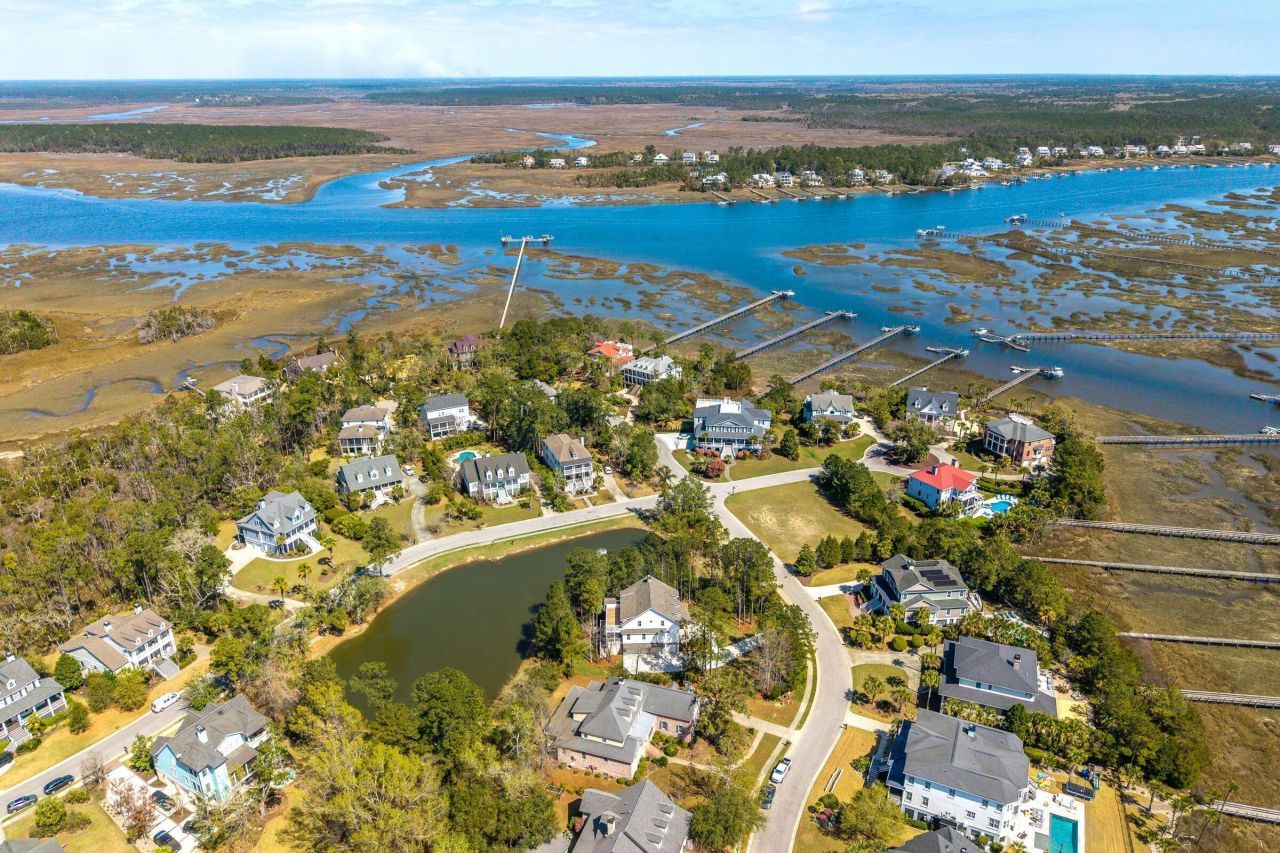 2265 Beckenham Drive Photo 71