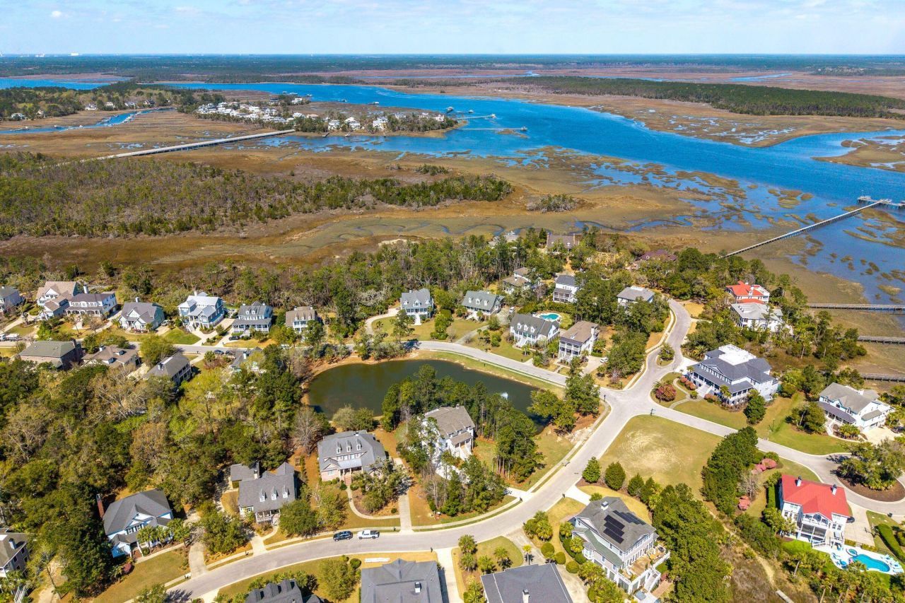 2265 Beckenham Drive Photo 72