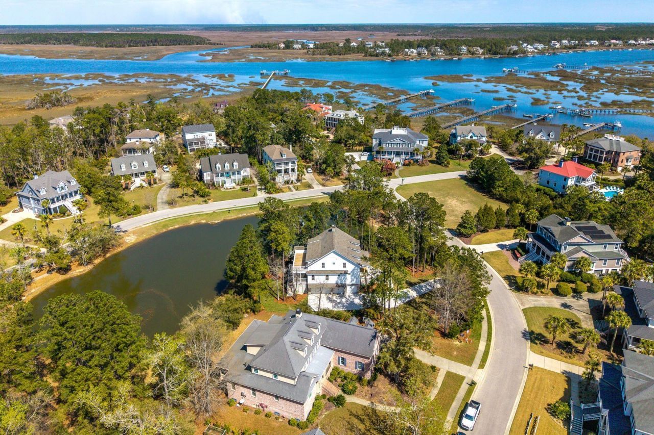 2265 Beckenham Drive Photo 76