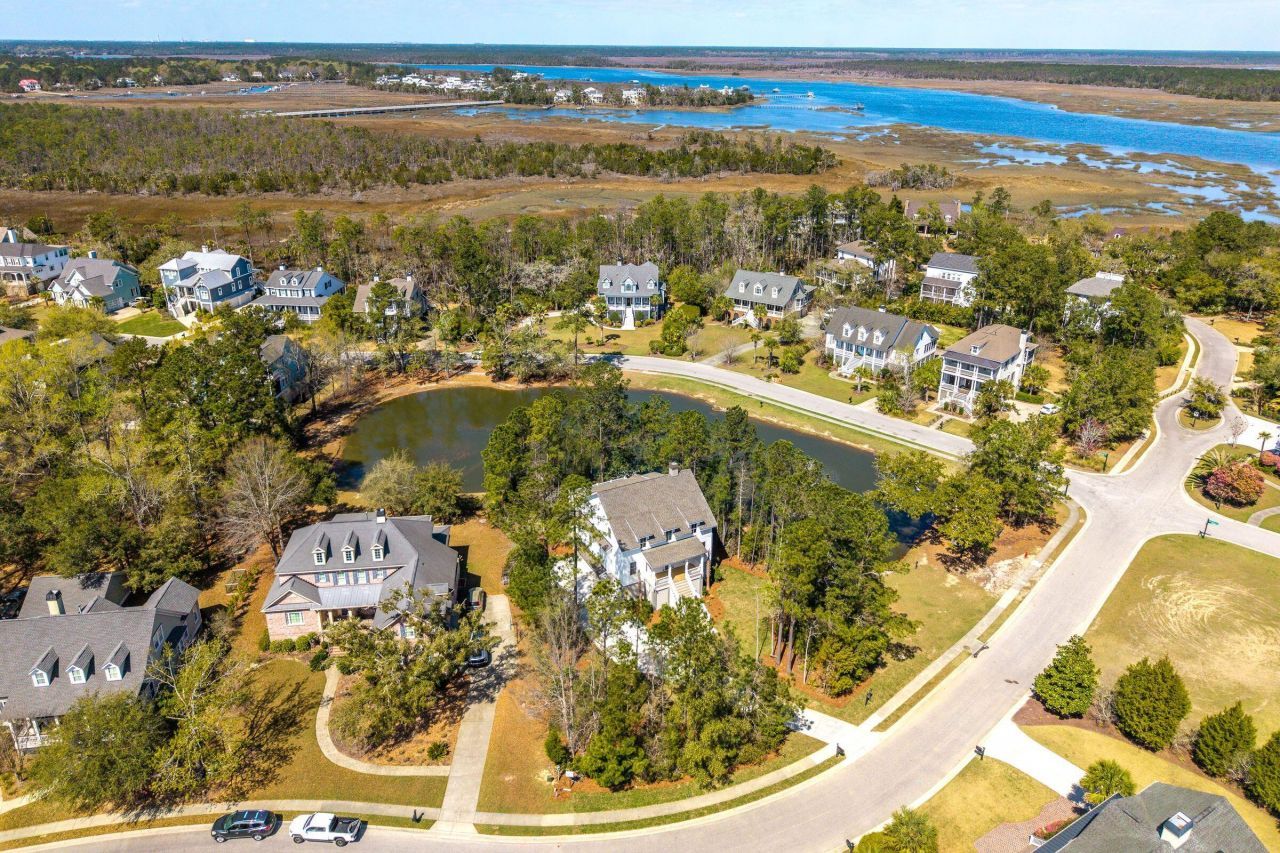 2265 Beckenham Drive Photo 77