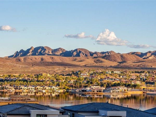 100 Water Cliff Lane, Henderson, NV 89011