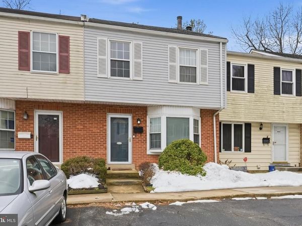 6 FLEMING STREET, NEWARK, DE 19713