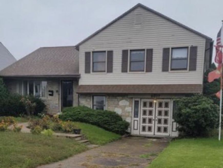 8027 Narvon Street, Philadelphia, PA 19136 Main Photo