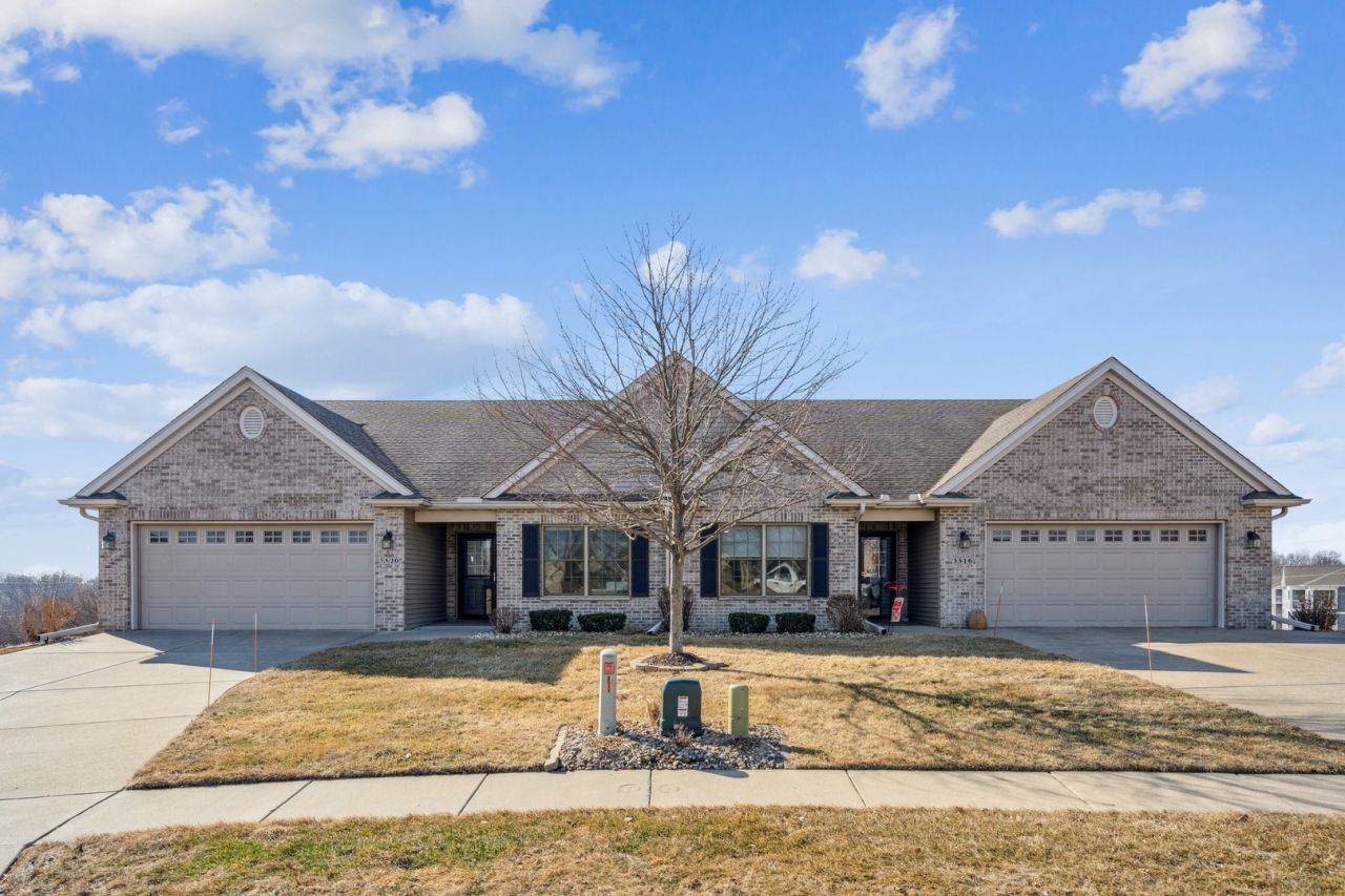3520 Black Lion Circle, Unit NA, Bettendorf, IA 52722 Main Photo