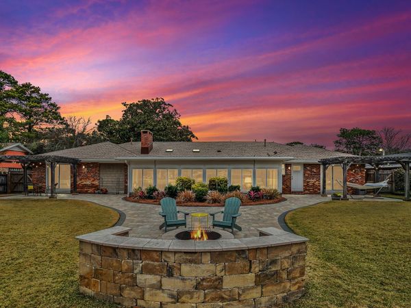 76 Country Club Road, Shalimar, FL 32579