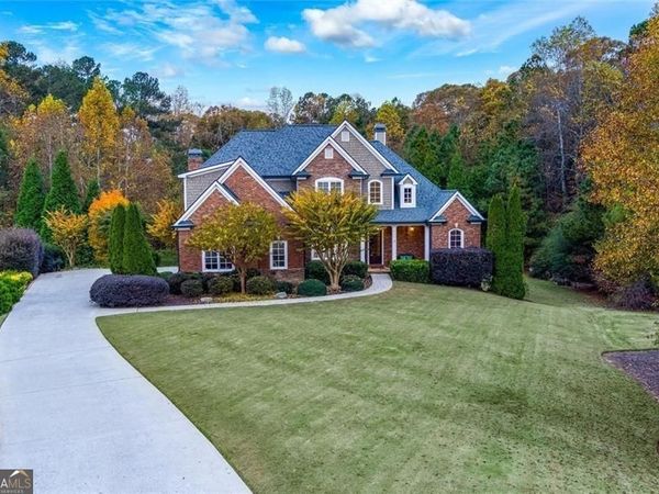 104 Lenore Court, Woodstock, GA 30188