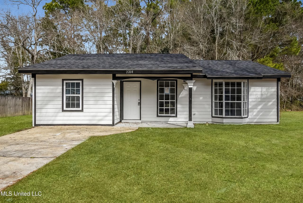 2208 Briargate Drive, Gautier, MS 39553 Main Photo