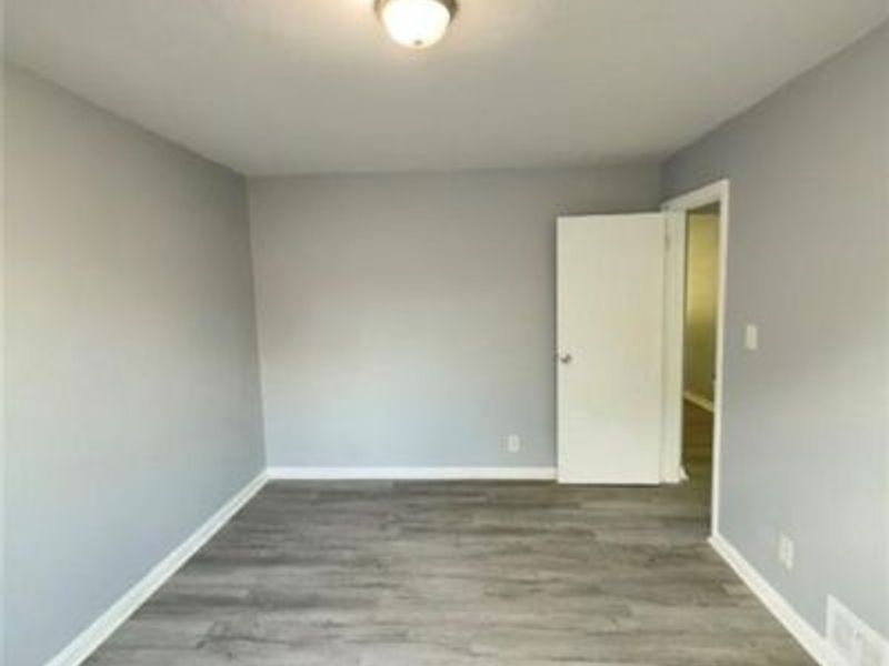 613 Gainsborough Road, Dayton, OH 45419 Photo 7