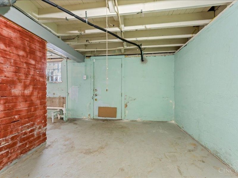 1827 Maple Avenue, Norwood, OH 45212 Photo 21