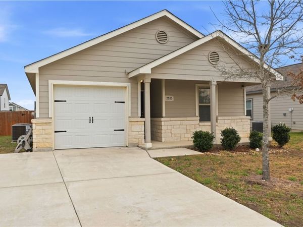 2513 Hiddenbrooke Trace , Seguin, TX 78155