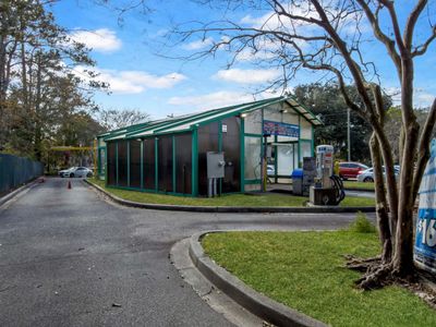 1351 Ashley River Road , Charleston, SC 29407