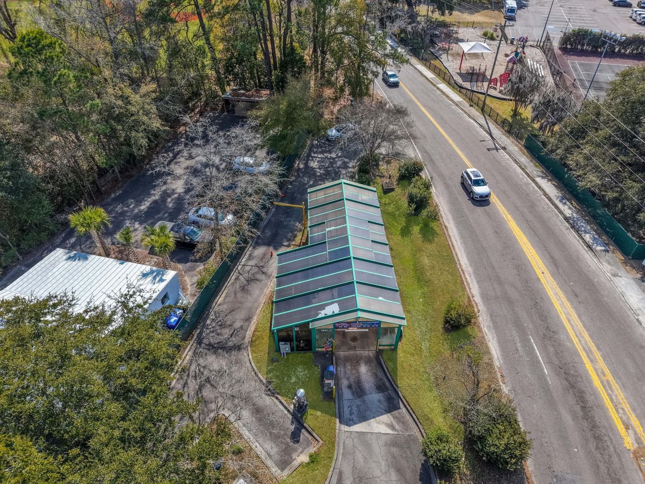 1351 Ashley River Road  Photo 11