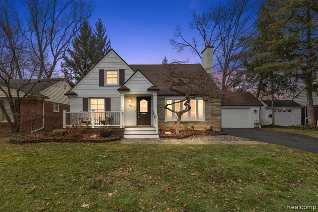 16244 Lauderdale Avenue, Beverly Hills Vlg, MI 48025 Main Photo