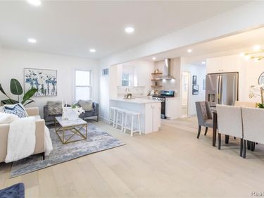 1326 Mohawk Avenue, Royal Oak, MI 48067