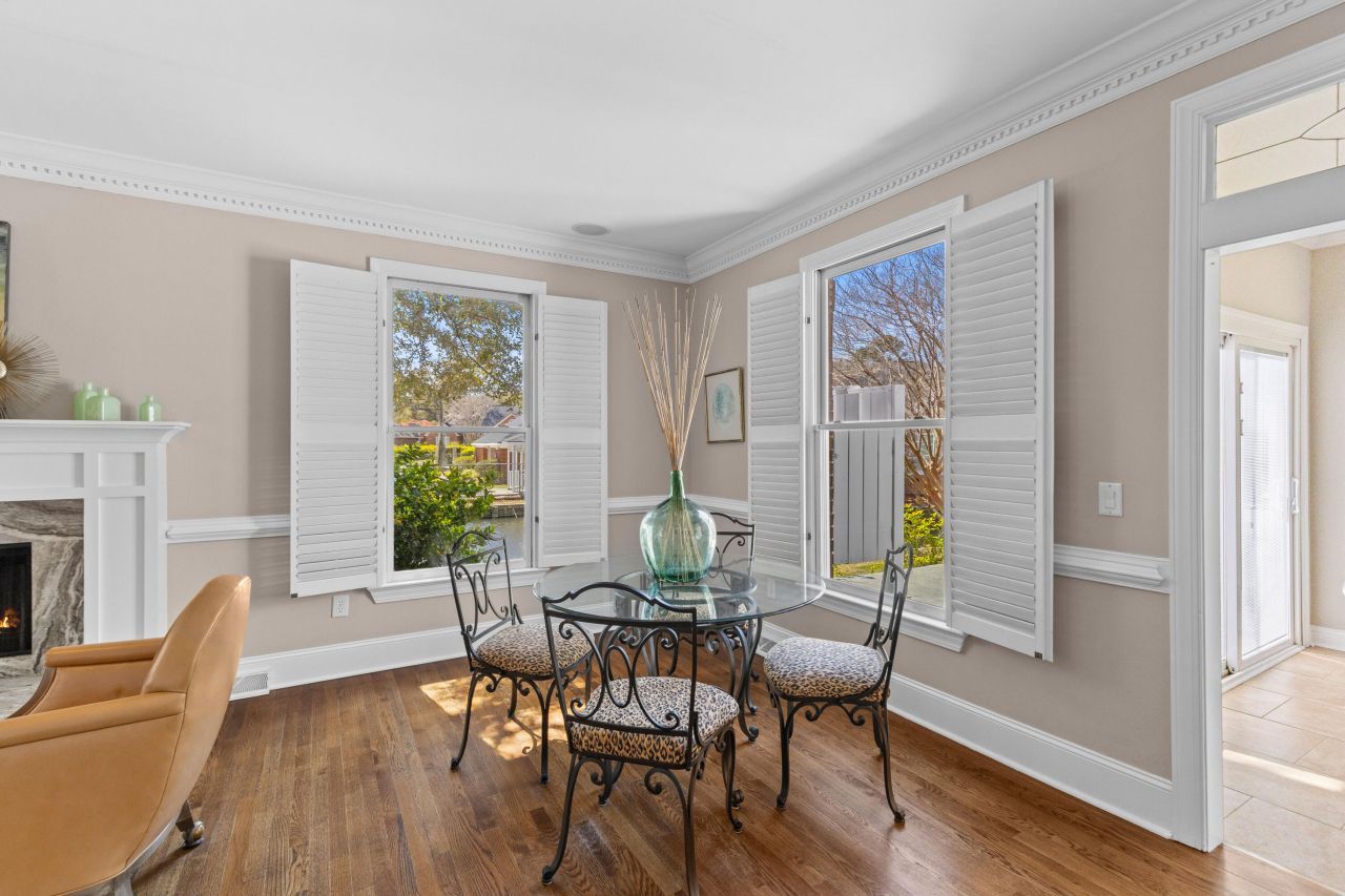 1324 Southlake Drive Photo 11