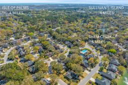 1324 Southlake Drive photo 4