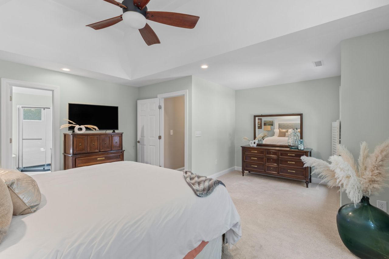 1324 Southlake Drive Photo 29