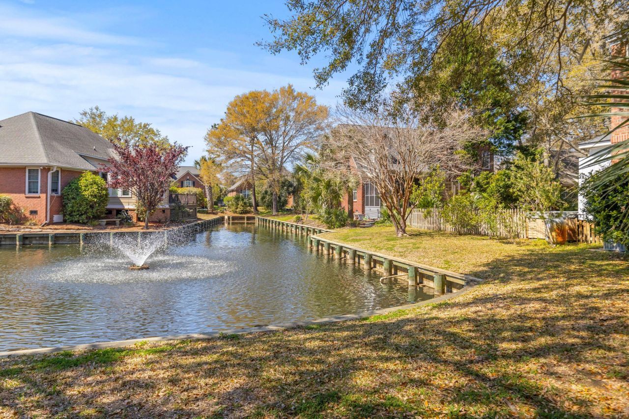 1324 Southlake Drive Photo 43