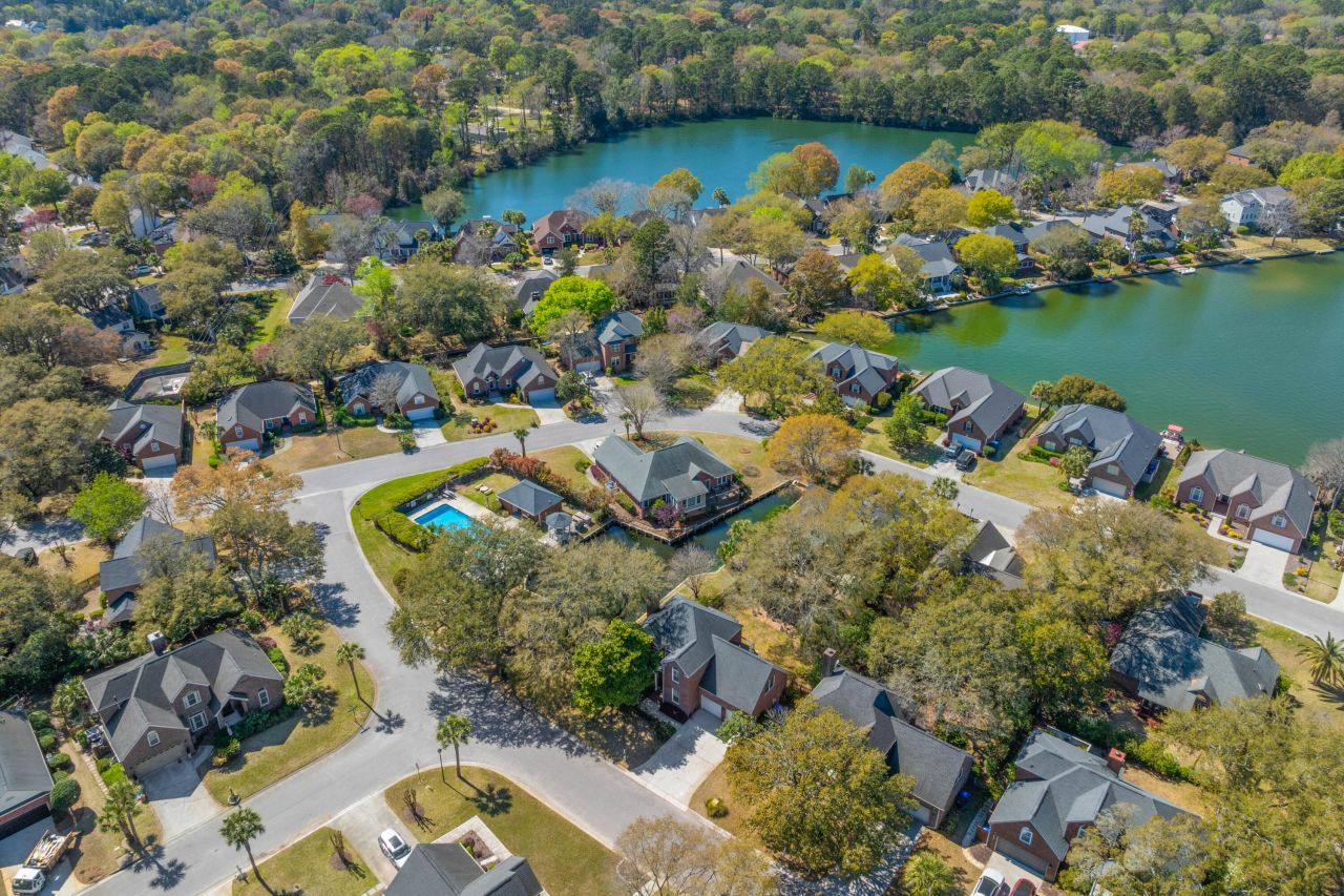 1324 Southlake Drive Photo 49