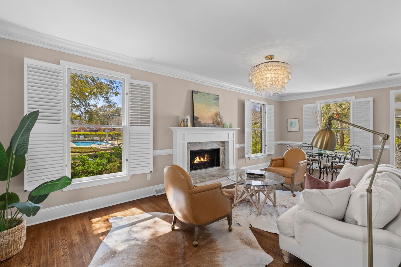 1324 Southlake Drive Photo 7