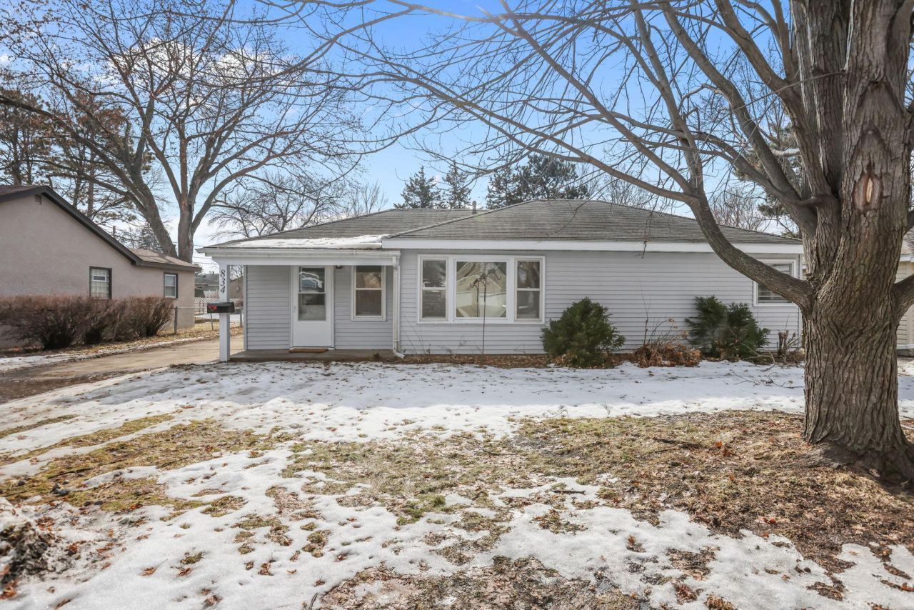 834 Brisbin Street, Anoka, MN 55303 Main Photo