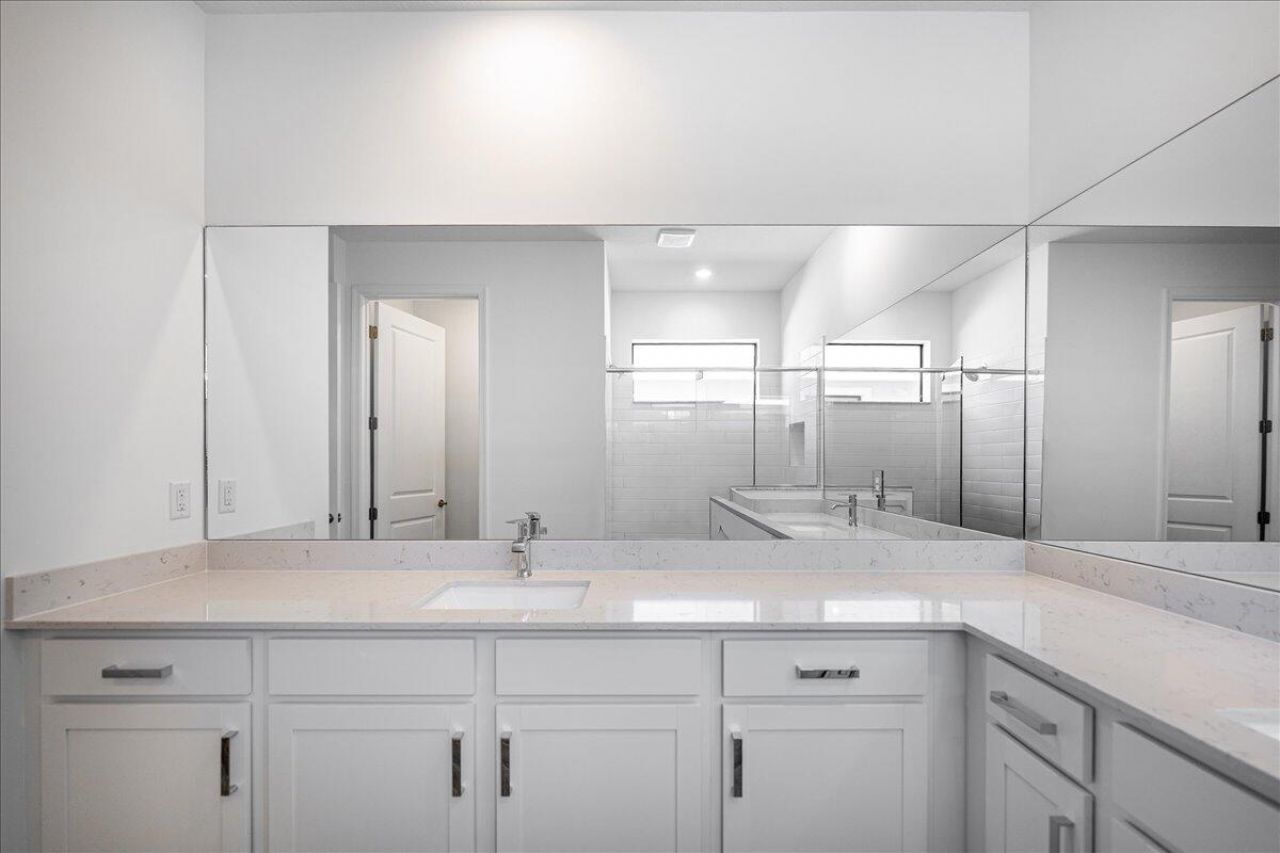 6890 NW Kestrel Lane, Port Saint Lucie, FL 34987 Photo