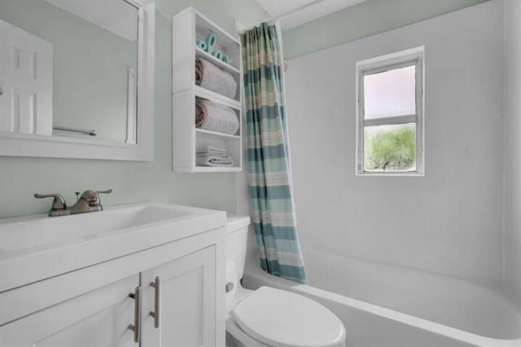 416 56th St, West Palm Beach, FL 33407 Photo