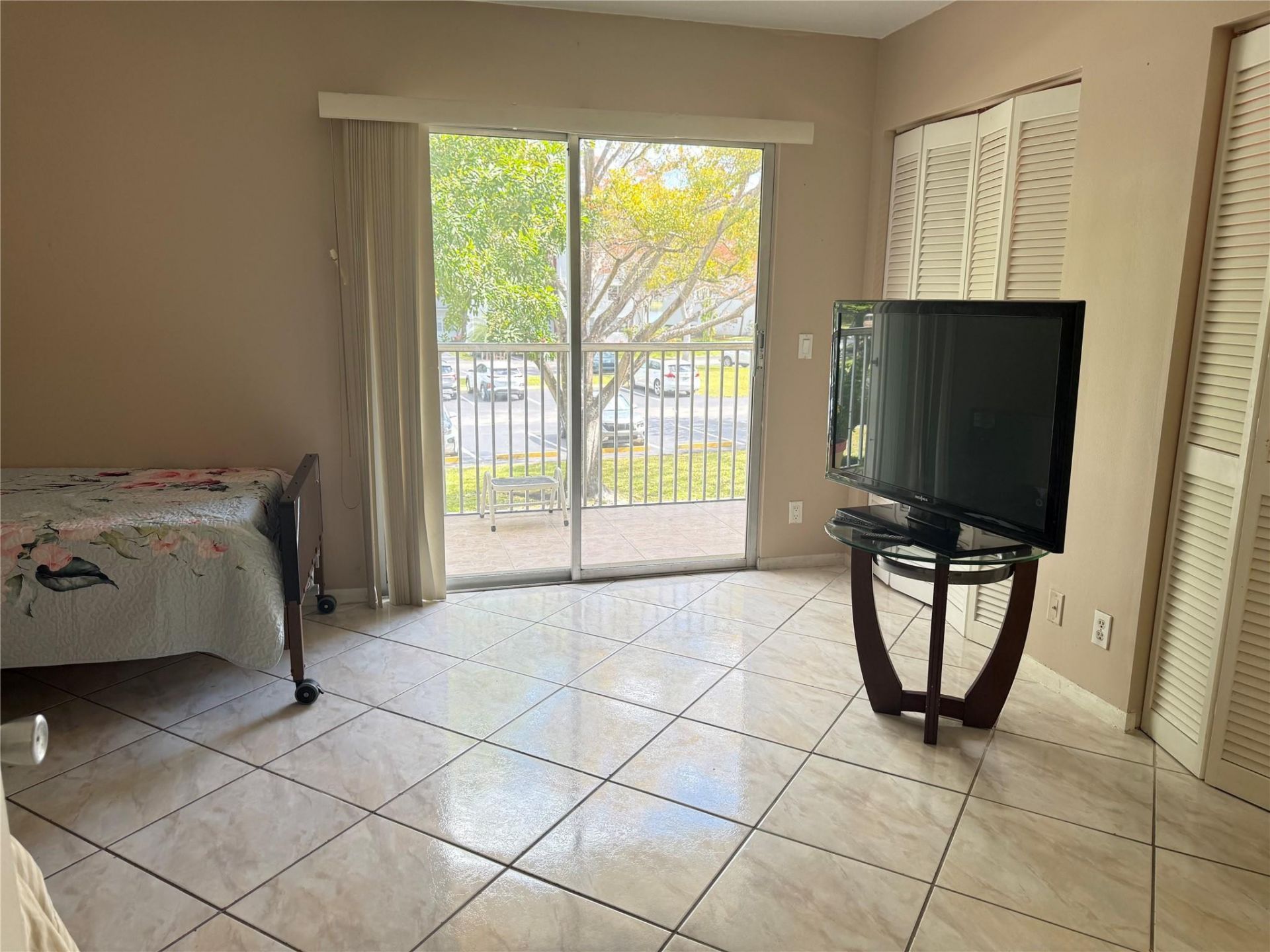 1301 SW 135th Terrace, Unit 211J, Pembroke Pines, FL 33027 Photo