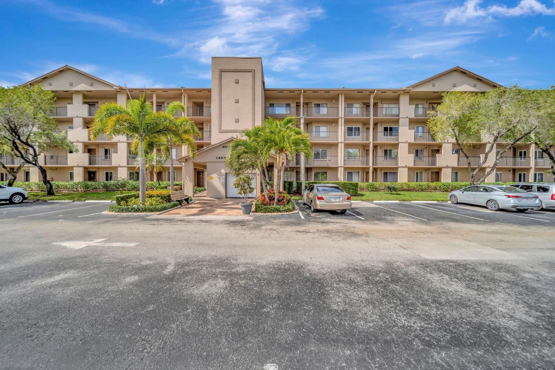 1400 SW 137th Avenue, Unit 311F, Pembroke Pines, FL 33027 Photo