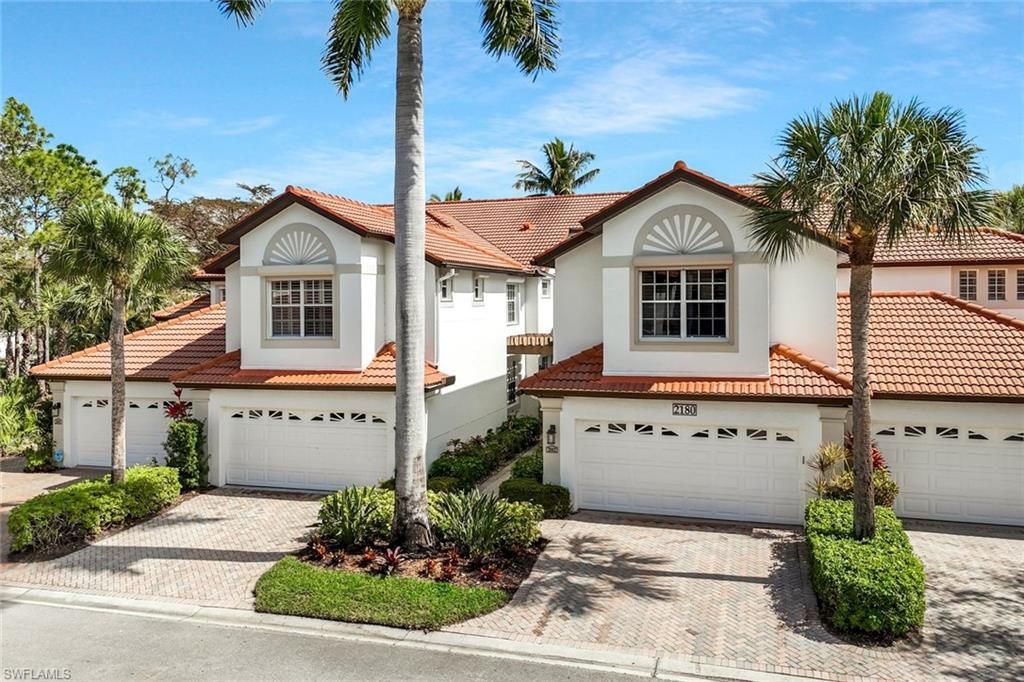 2180 Hawksridge Dr, Unit 2002, Naples, FL 34105 Photo