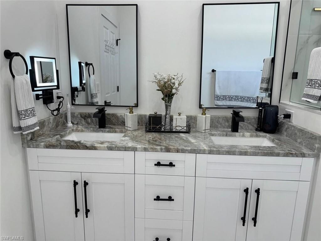 420 Chiquita Blvd N, Cape Coral, FL 33993 Photo