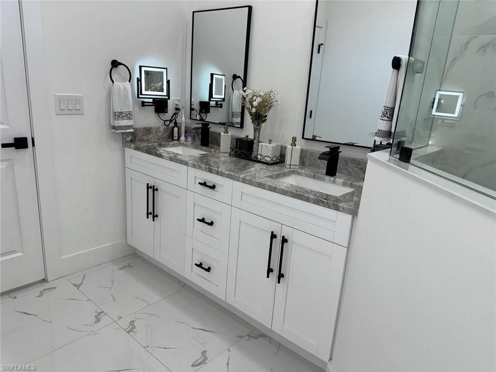 420 Chiquita Blvd N, Cape Coral, FL 33993 Photo