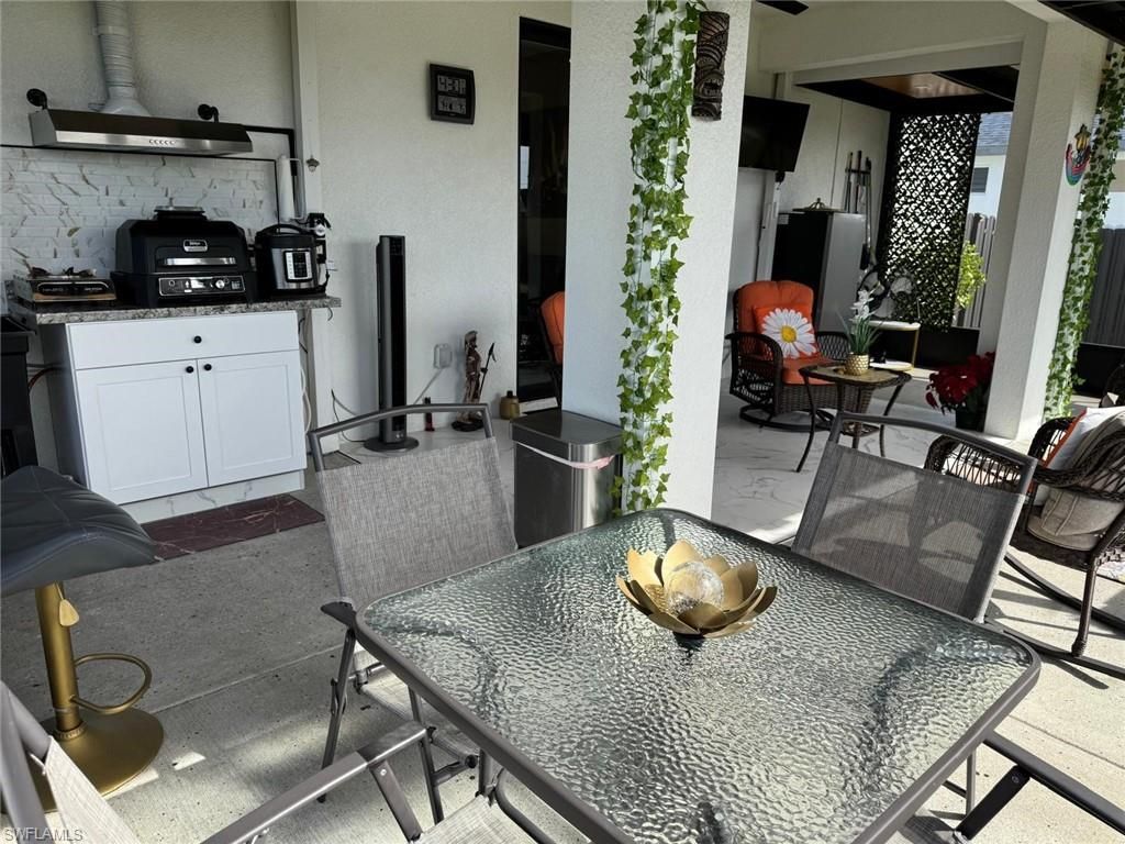 420 Chiquita Blvd N, Cape Coral, FL 33993 Photo