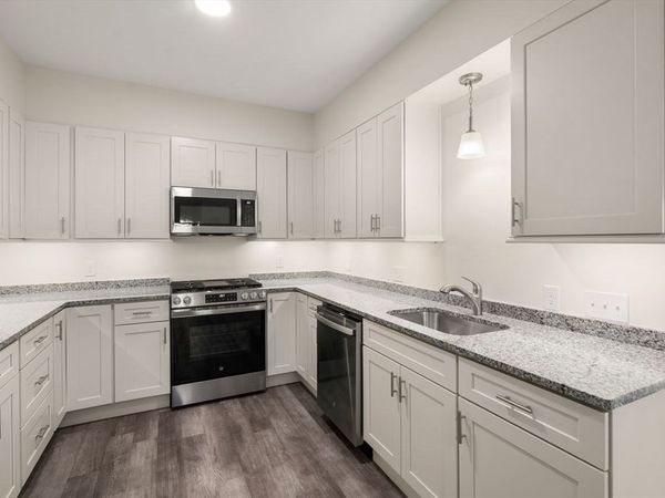 10 Franklin Ave, Unit 406, Revere, MA 02151