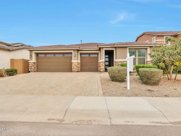 7526 W JONES Avenue, Phoenix, AZ 85043